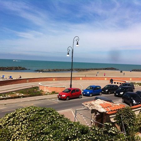 Rosa Dei Venti Fiumicino Bagian luar foto