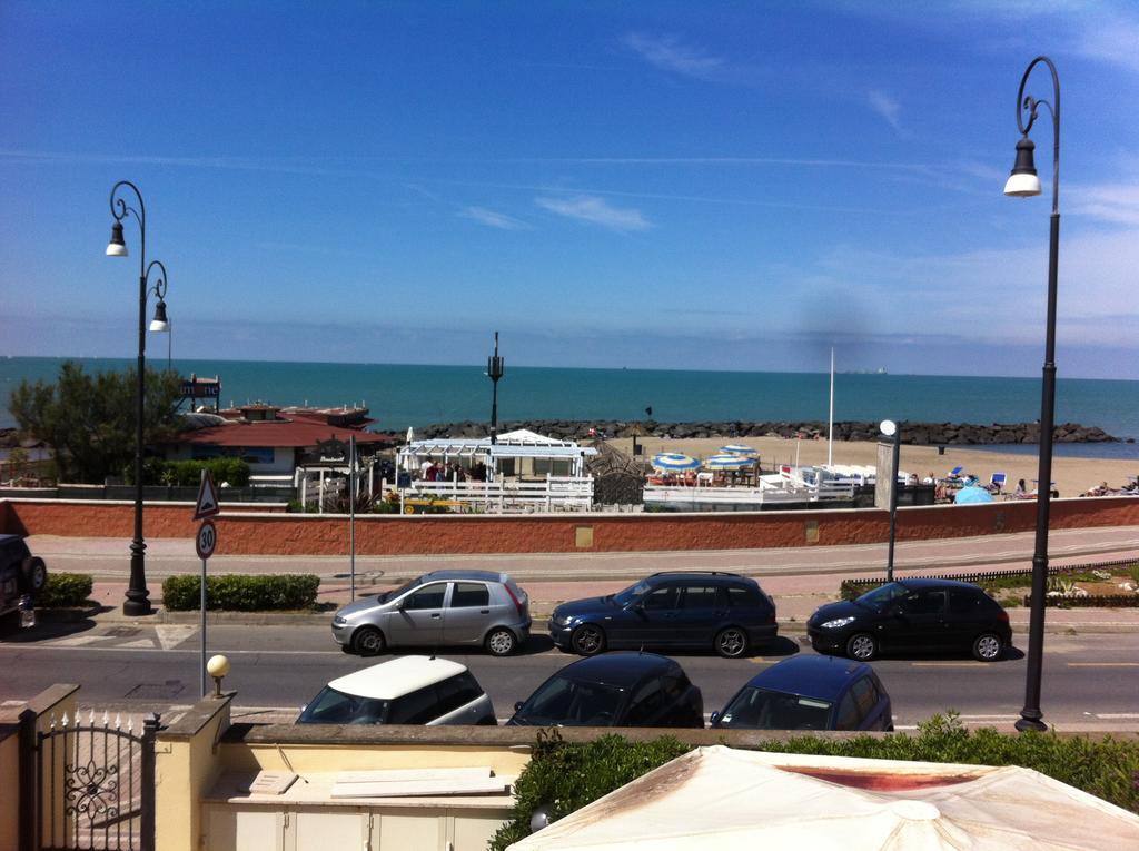 Rosa Dei Venti Fiumicino Bagian luar foto